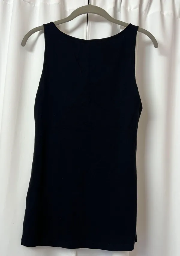 Basic Black Scoop Neck Minimalist Cotton Tank Top Size Small - Image 3