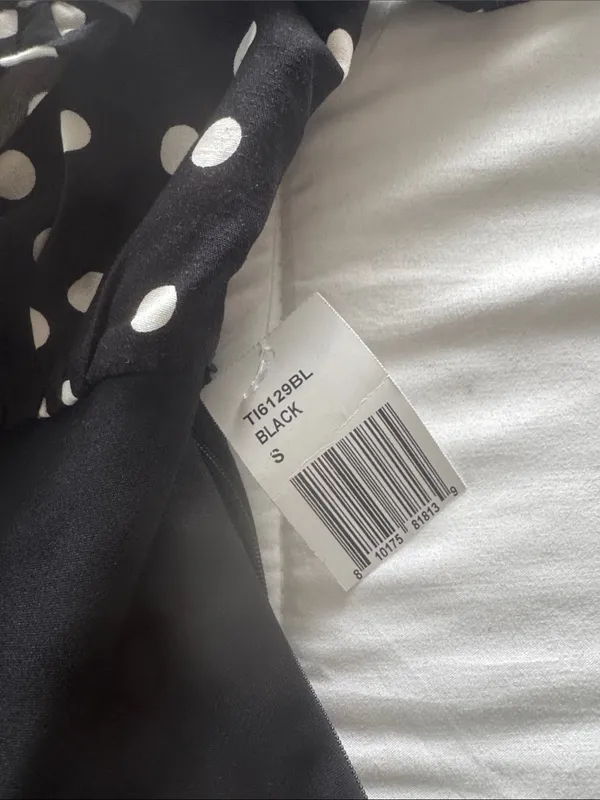 Fore Polka Dot Ruffle Off - Image 4