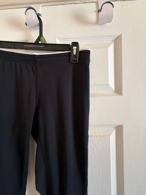 Nike Black Athletic Leggings Tights With White Swoosh Logo Cuffs - Image 7