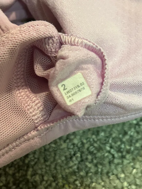 Lululemon Free To Be Bra Wild - Image 3
