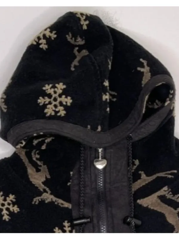Vintage Obermeyer Reindeer Fleece Hoodie Half Zip - Image 4