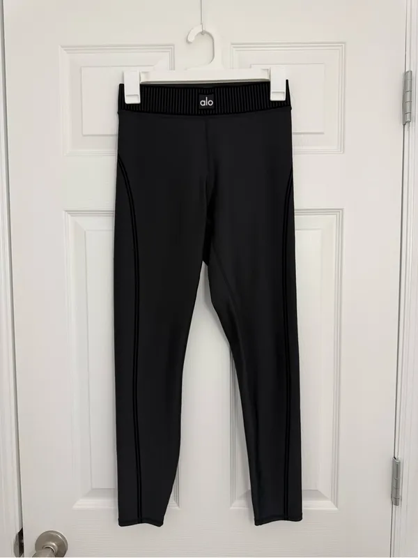 Alo Airlift High-Waist 7/8 Line Up Black Legging Size XS - Image 2