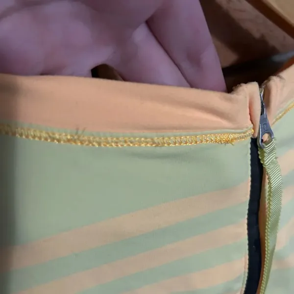 Lululemon Womens Mellow Yellow Striped Run Warm Up Crew Long Sleeve Zip Size 10 - Image 2