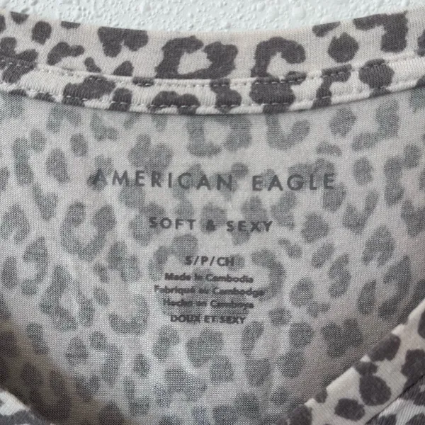 American Eagle soft & sexy leopard print Shirley sleeve tee - Image 3