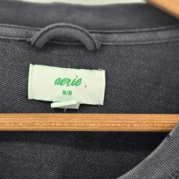 Aerie Sweatshirt Womens Medium Gray Cropped Asymmetrical Hem‎ Raw Edge Crew Neck - Image 2