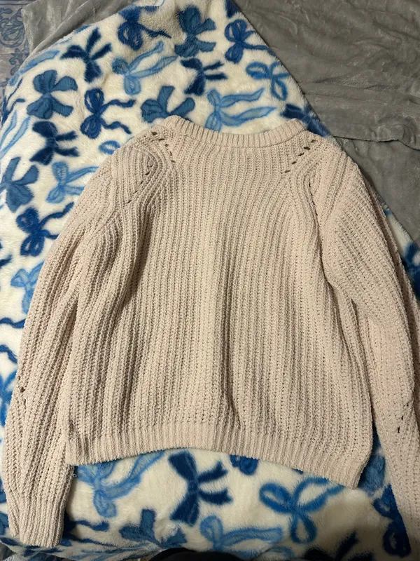 Francesca's Sweater Knit - Image 3