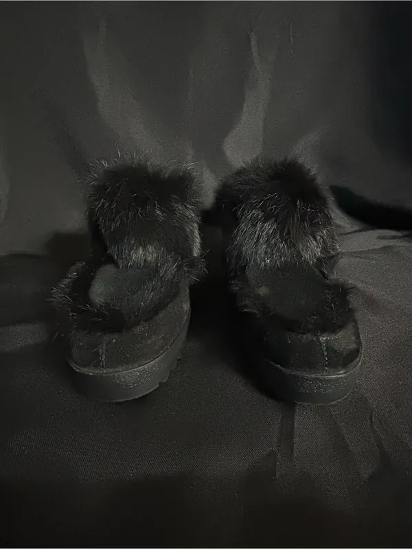 Coach Women’s Vintage Kaela Black Genuine Rabbit Fur Suede Platform Slides 7.5 - Image 4