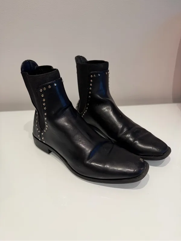 ZARA Black Chelsea Boots Size 7.5 - Image 4