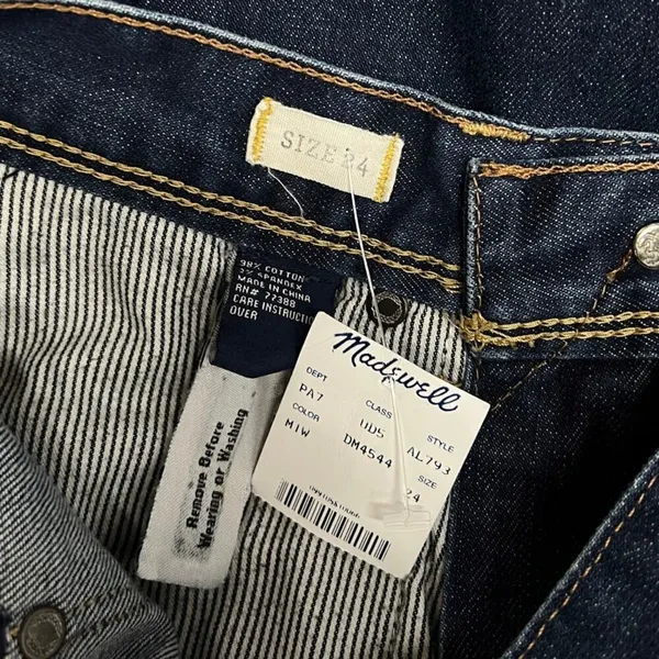 Madewell Super Low Rise Slim Cropped Jeans with Side Zip in Dark Wash size 24 - Image 8
