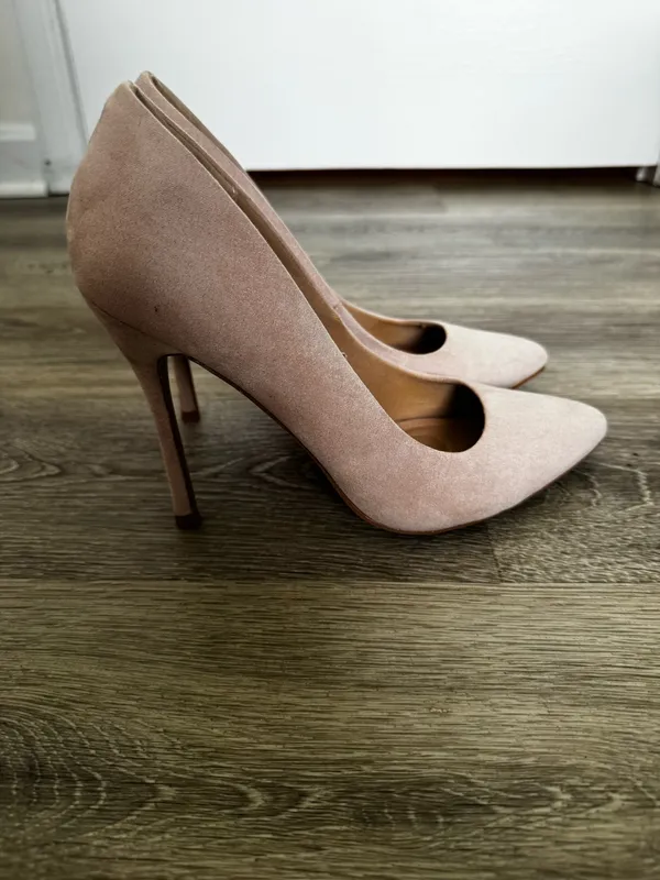Nude Suede Heels Tan Size 8.5 - Image 3