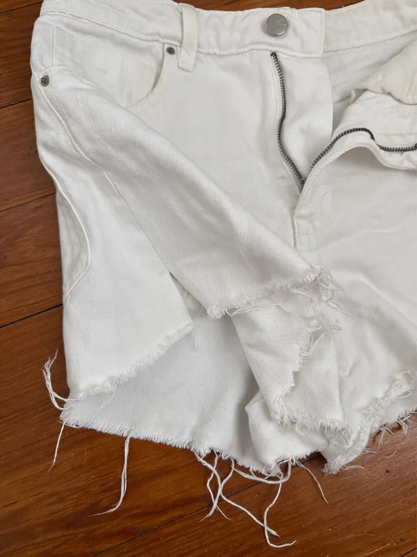 ZARA Shorts Denim - Image 2