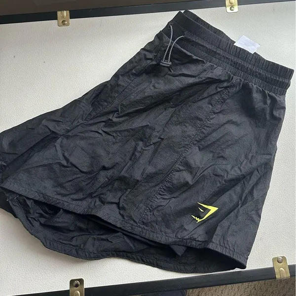 Gymshark Pulse 2 in 1 Shorts - Black - Image 3