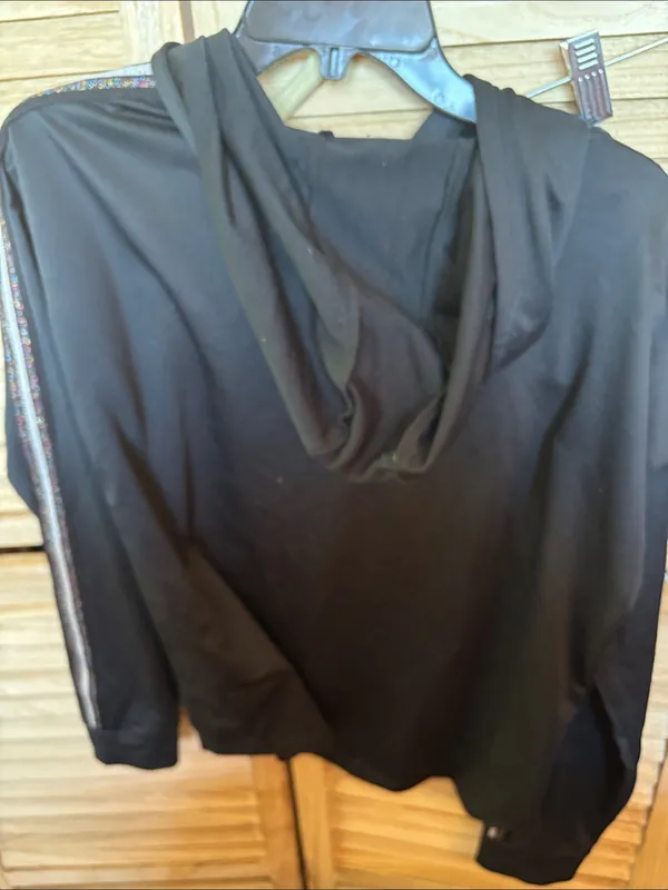 Pro Player Black Hooded Pullover with Sleeve Detail Medium - Image 5