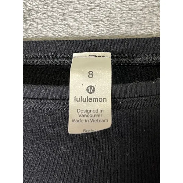 Lululemon Back In Action Long Sleeve Black Relaxed Athleisure Top Size 8 - Image 6
