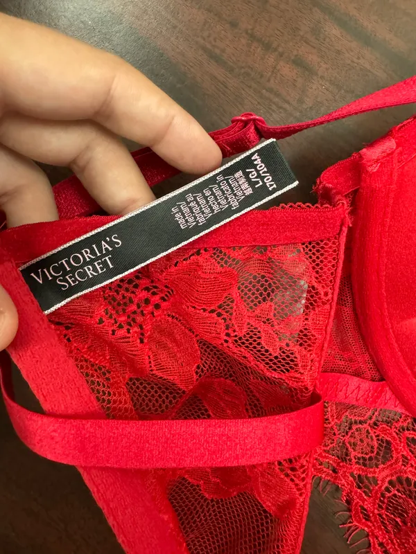 Victoria’s Secret Red Lace Bombshell Teddy Lingerie Size Large - Image 7