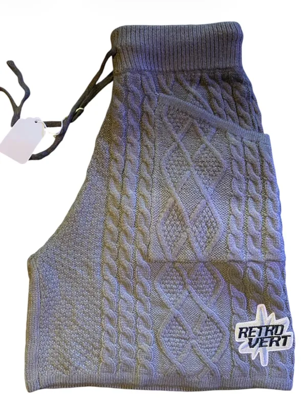 🆕 RETROVERT Gradient knit Cable knit shorts Gray - Image 2