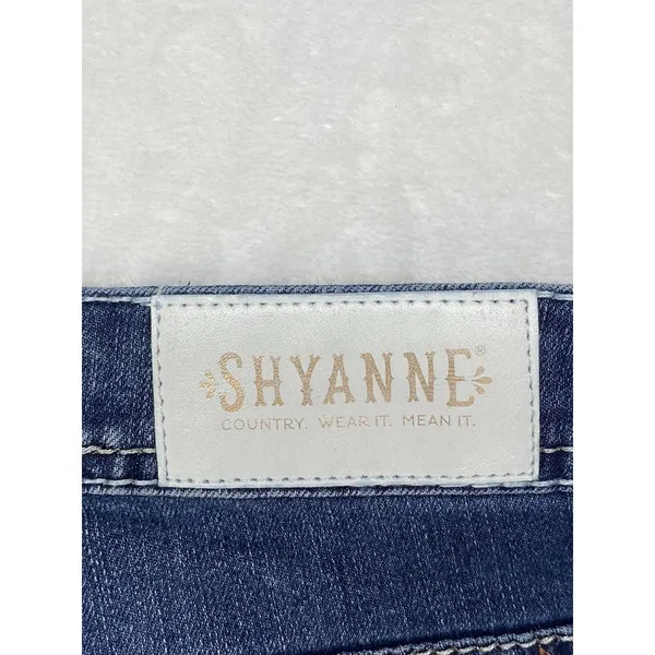 Shyanne‎ Jeans Women's 39 Medium Wash Blue Embroidered Pockets boot cut - Image 11