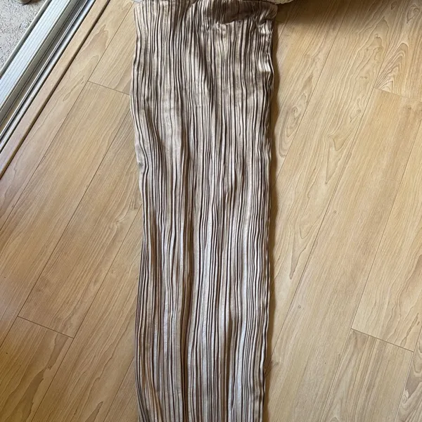 PLT GOLDISH Pleated Dress Gold Size 4 - Image 2