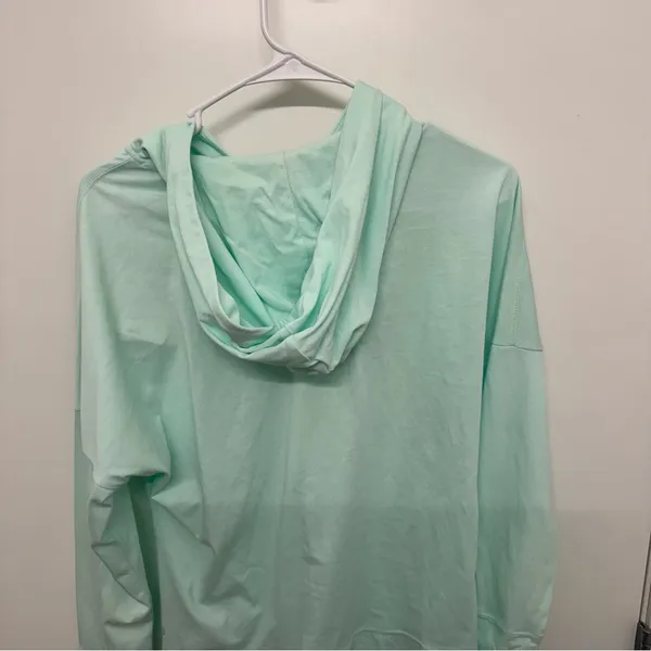 NWT Puma Blue Hooded Long Sleeve - Image 8