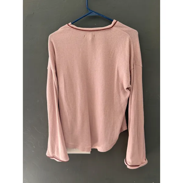 Universal Threads Women Pink Waffle Knit Bell Sleeve Thermal Top M 100 Cotton - Image 4
