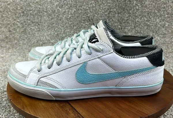 Nike capri shoes women’s size 9 - Image 3