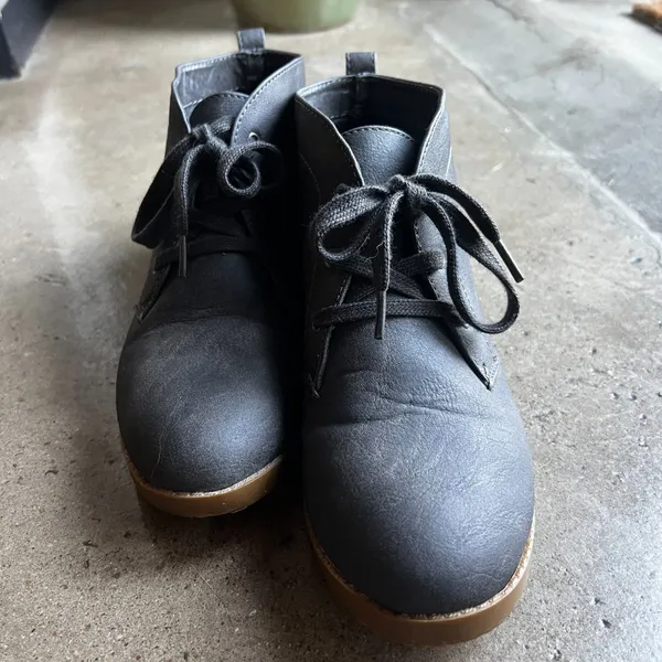 Very G Women's Grey Bootie - Image 2