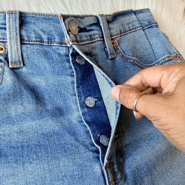 Levi's Wedgie Straight Button Fly Distressed Jeans Size 27 - Image 6