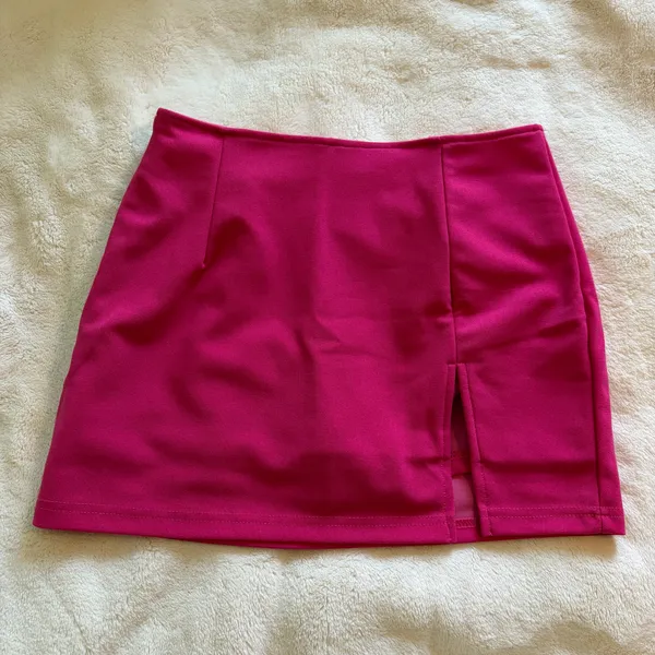 Hot Pink Mini Skirt with Side Slit - Image 2