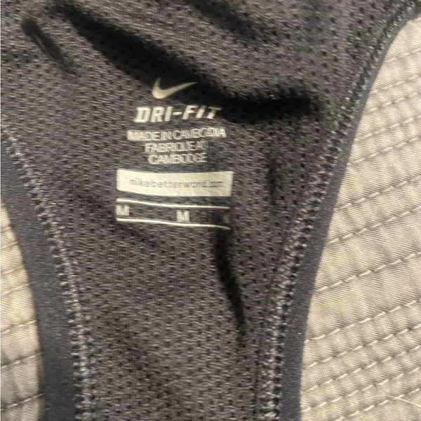 Nike dri fit tank - Image 2
