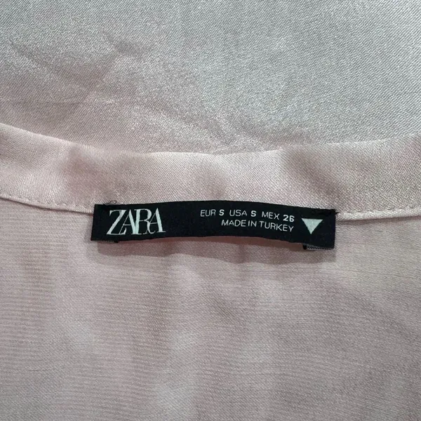 Zara Pink Satin Effect Crop Top Button Up Blouse Women’s Small - Image 4