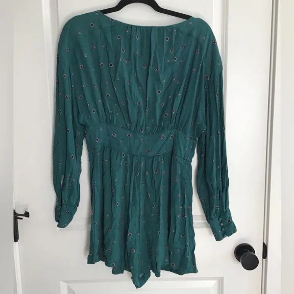 Free People Love Grows Green‎ Romper Size M - Image 3