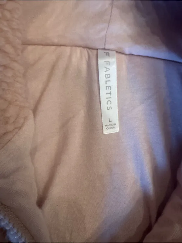 Fabletics Pale Pink Sherpa Teddy Full-Zip Hoodie Jacket - Size Large - Image 4