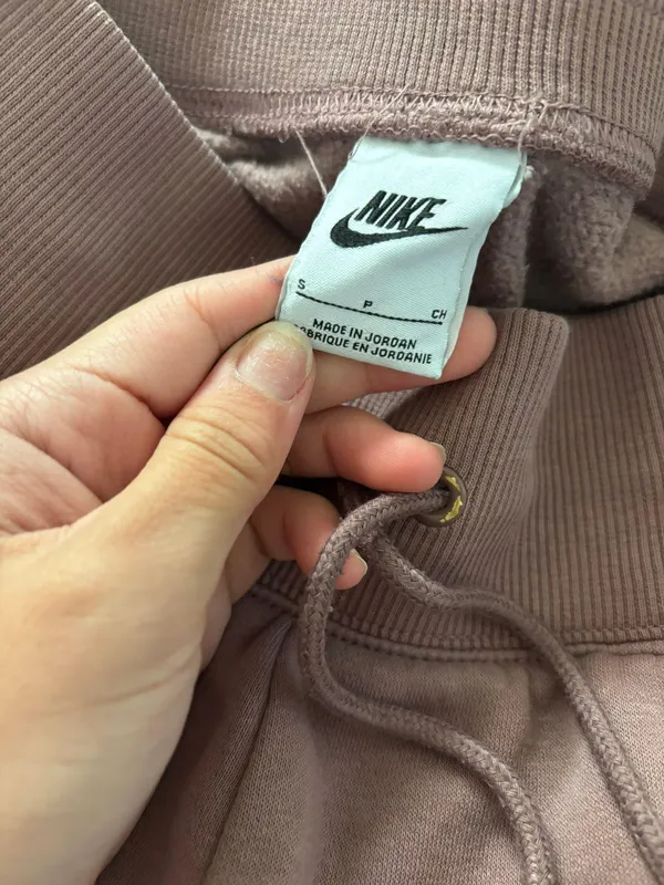 Nike Phoenix Fleece Wide Leg Sweatpants - Image 4