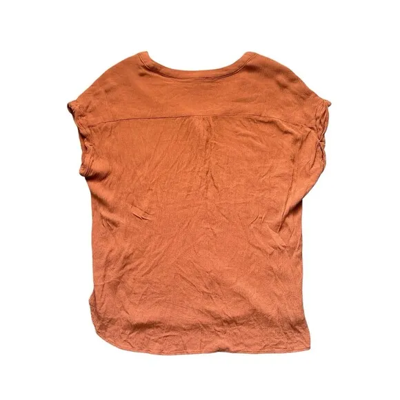 Orvis Women's‎ Large Burnt Orange Rust Woven Crinkle Crape Button Front Blouse - Image 5