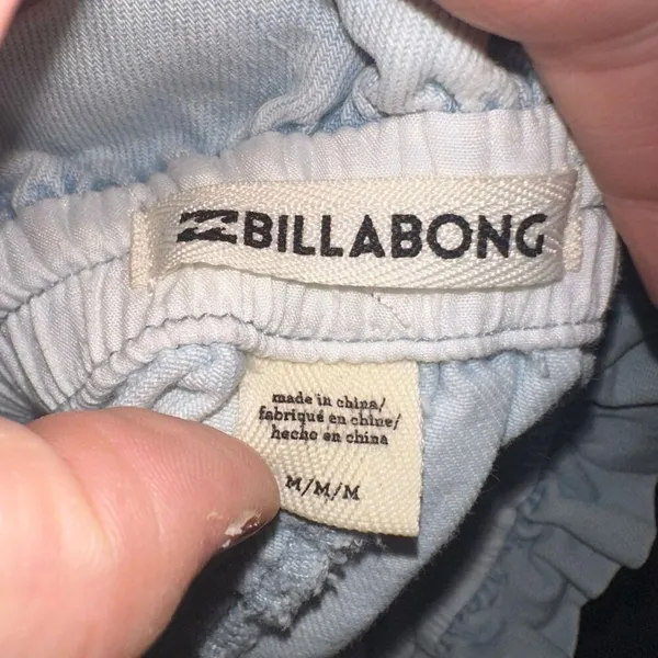 Billabong beachy paperbag flowy M denim surf shorts - Image 3