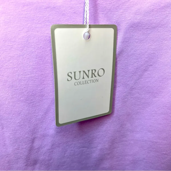 Sunro Collection Stretch Bodysuit in Light Purple with Snaps Size Large NEW! - Image 2