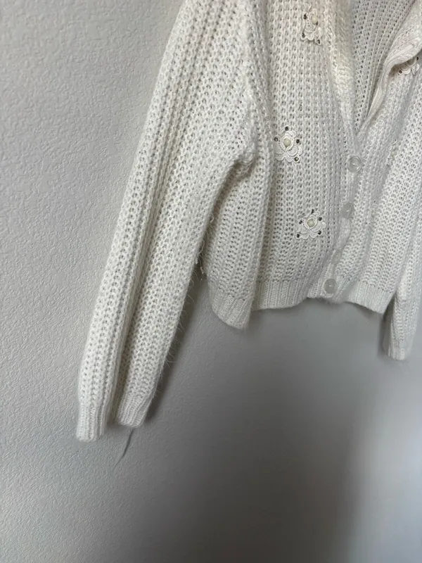 Vintage White Knitted Cardigan Sweater - Image 4