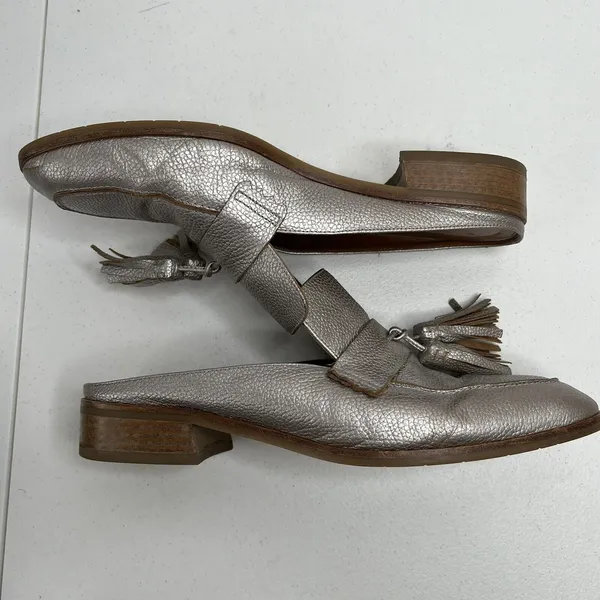 Aquatalia Size 10 Stella Metallic Tumbled Mules Platinum Women's Tonal Tassels - Image 4