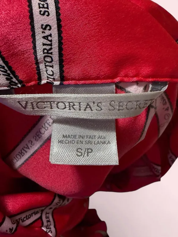 Victoria's Secret Pink Satin Sleepwear with Logo Ribbon Detail - Image 4