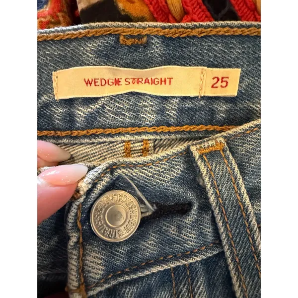 Levis Wedgie Straight Jeans Women 25 Blue Denim High Rise Button Fly Streetwear - Image 7