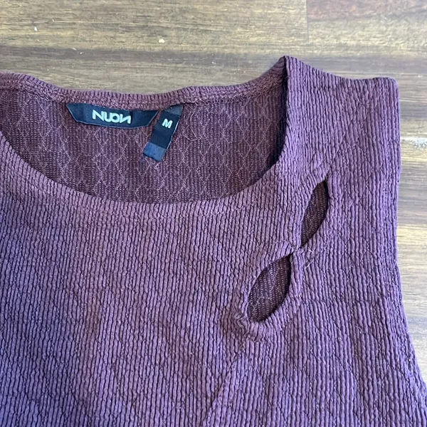 Nuon Y2K Crop Top Cut Out Tank Edgy Goth Streetwear M Textured Boho Brown - Image 2