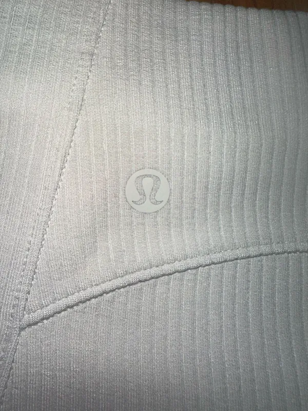 NWT Lululemon Ribbed Softstream High-Rise Short 2” - Image 4