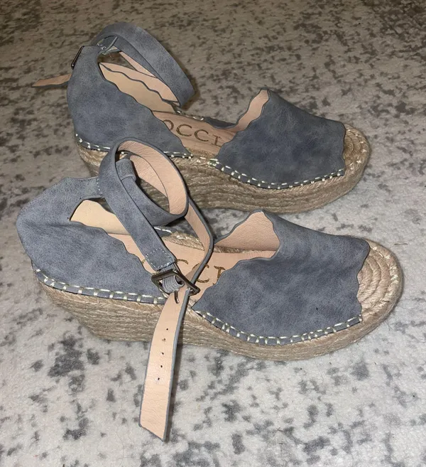 Gucci Grey Espadrille Wedges - Image 3