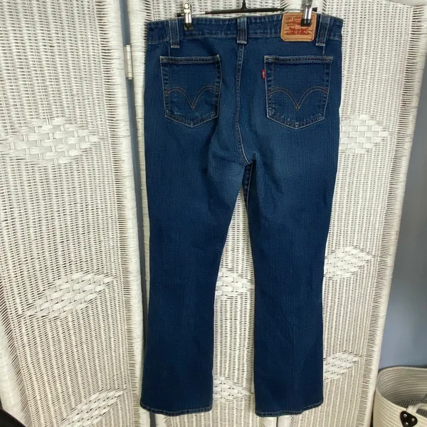 Levi's 525‎ Bootcut Jeans Women's 12M Medium Wash Stretch Denim - Image 7