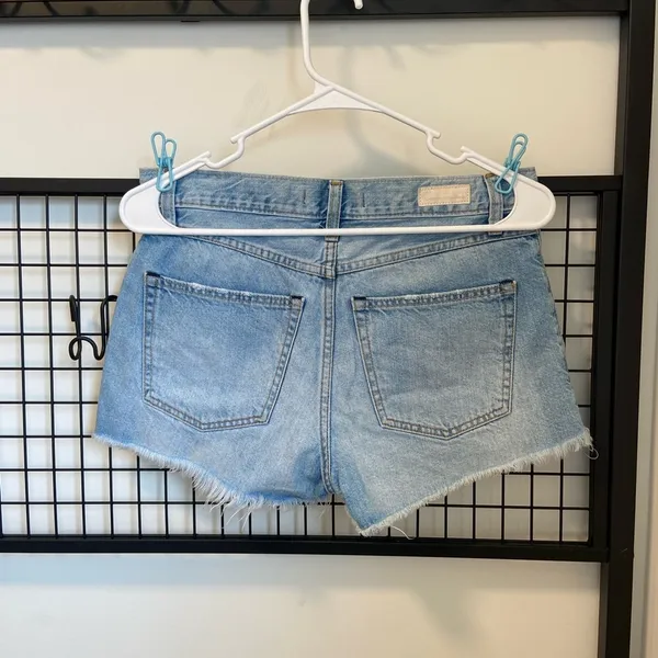 Abercrombie & Fitch women’s denim‎ shorts — 26” waist - Image 3