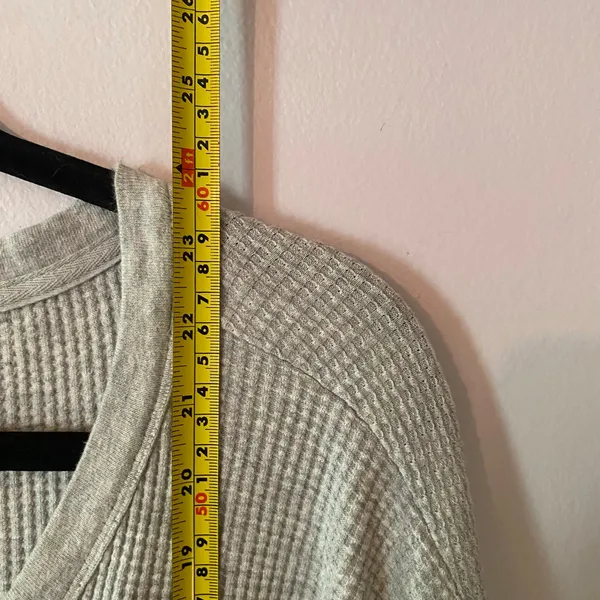 Offline by Aerie Gray Thermal Waffle Knit Long Sleeve Loungewear Women's size XS - Image 8