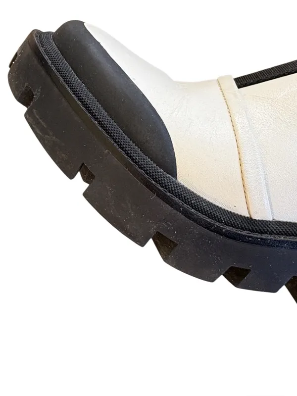 Tory Burch Leather Chelsea Lug Sole Ankle Boots Ivory Black Size 8.5 Retail $428 - Image 9