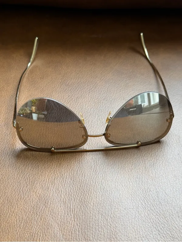 Versace VE2231 Black and Gold Medusa Rimless Aviator Sunglasses with Case - Image 5