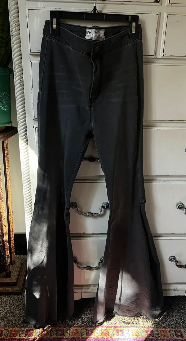 Free People Float Away Flares 25 - Image 4