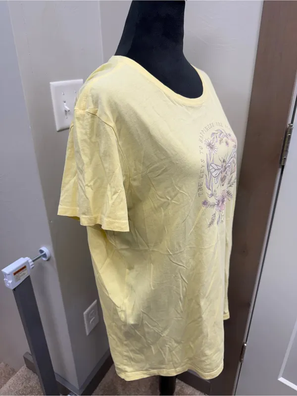 Life is Good Crusher-Lite T-Shirt Butter Yellow Short Sleeve Bee Scoop Neck XL - Image 3